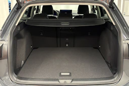 met. harmaa Volkswagen Golf 2026 kuva 23.