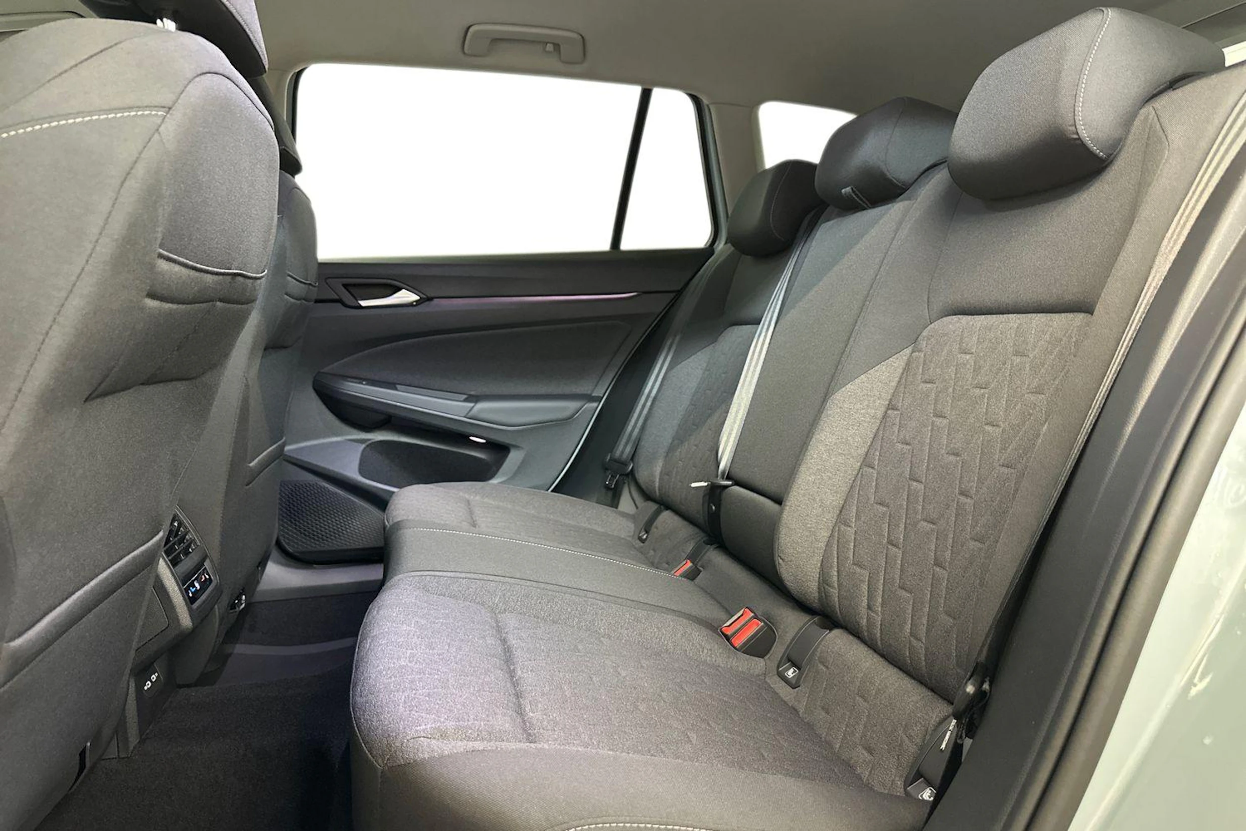 met. sininen Volkswagen Golf 2026 kuva 8.