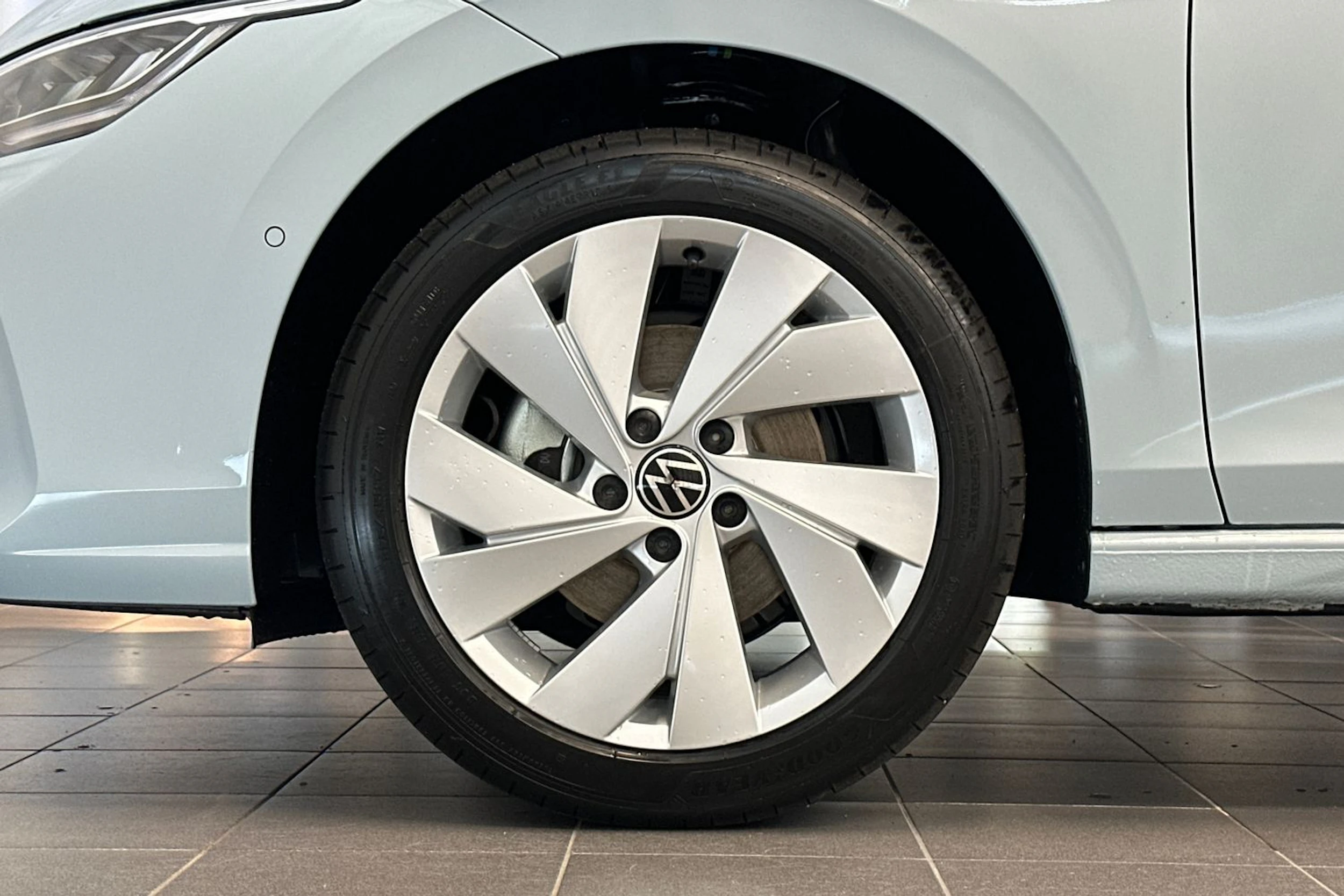 met. sininen Volkswagen Golf 2026 kuva 24.