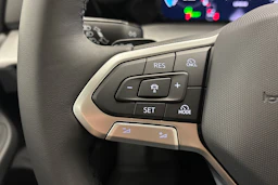 met. harmaa Volkswagen Golf 2026 kuva 13.