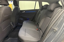 met. harmaa Volkswagen Golf 2026 kuva 11.