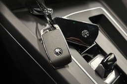 met. harmaa Volkswagen Golf 2026 kuva 34.