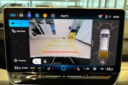 musta Volkswagen Golf 2026 kuva 18.