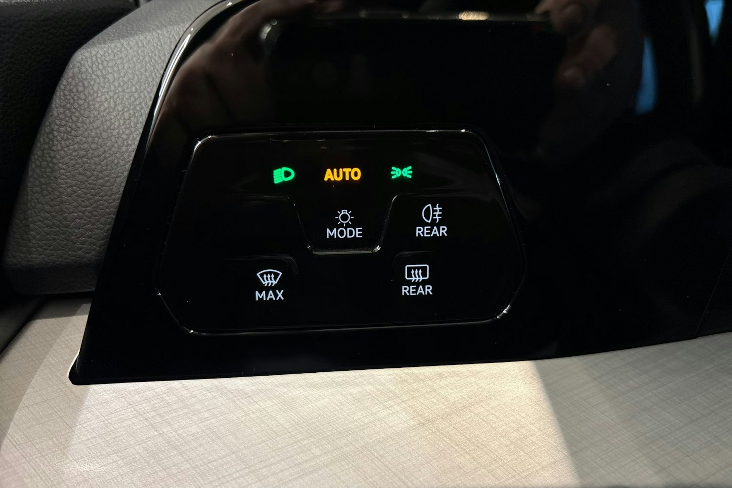 harmaa Volkswagen Golf 2026 kuva 14.