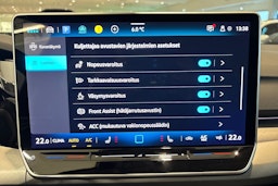 harmaa Volkswagen Golf 2026 kuva 17.