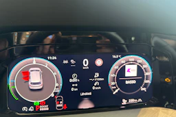 met. harmaa Volkswagen Golf 2026 kuva 13.