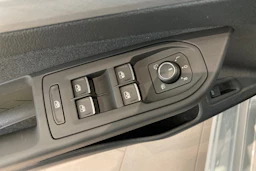 harmaa Volkswagen Golf 2026 kuva 12.