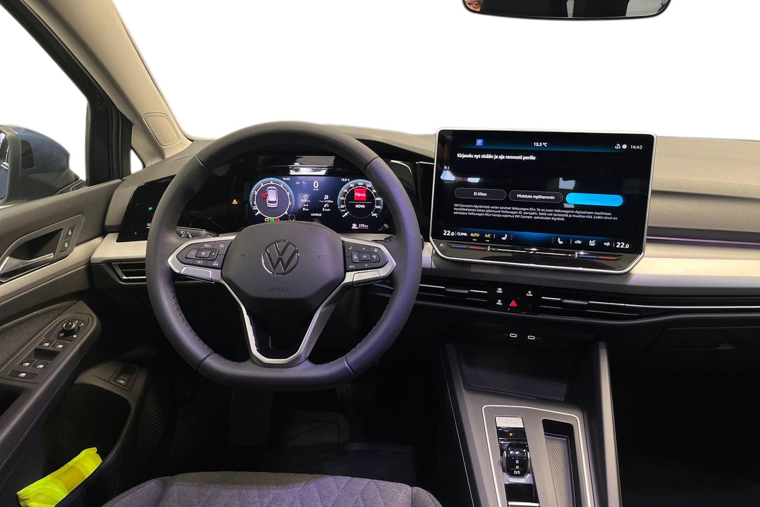 sininen Volkswagen Golf 2026 kuva 7.