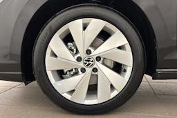 met. musta Volkswagen Golf 2026 kuva 10.