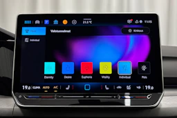 met. musta Volkswagen Golf 2026 kuva 21.