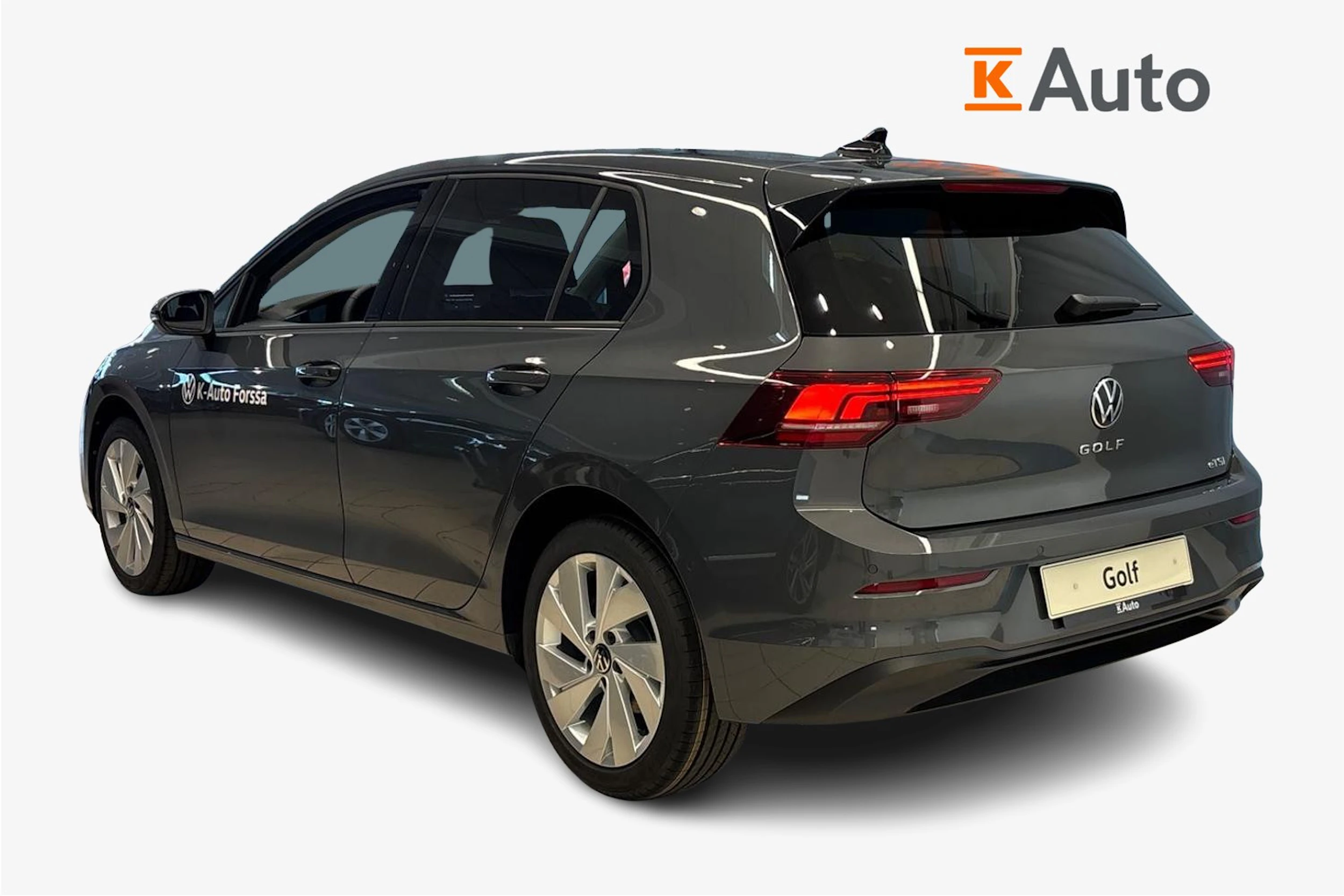 harmaa Volkswagen Golf 2026 kuva 2.