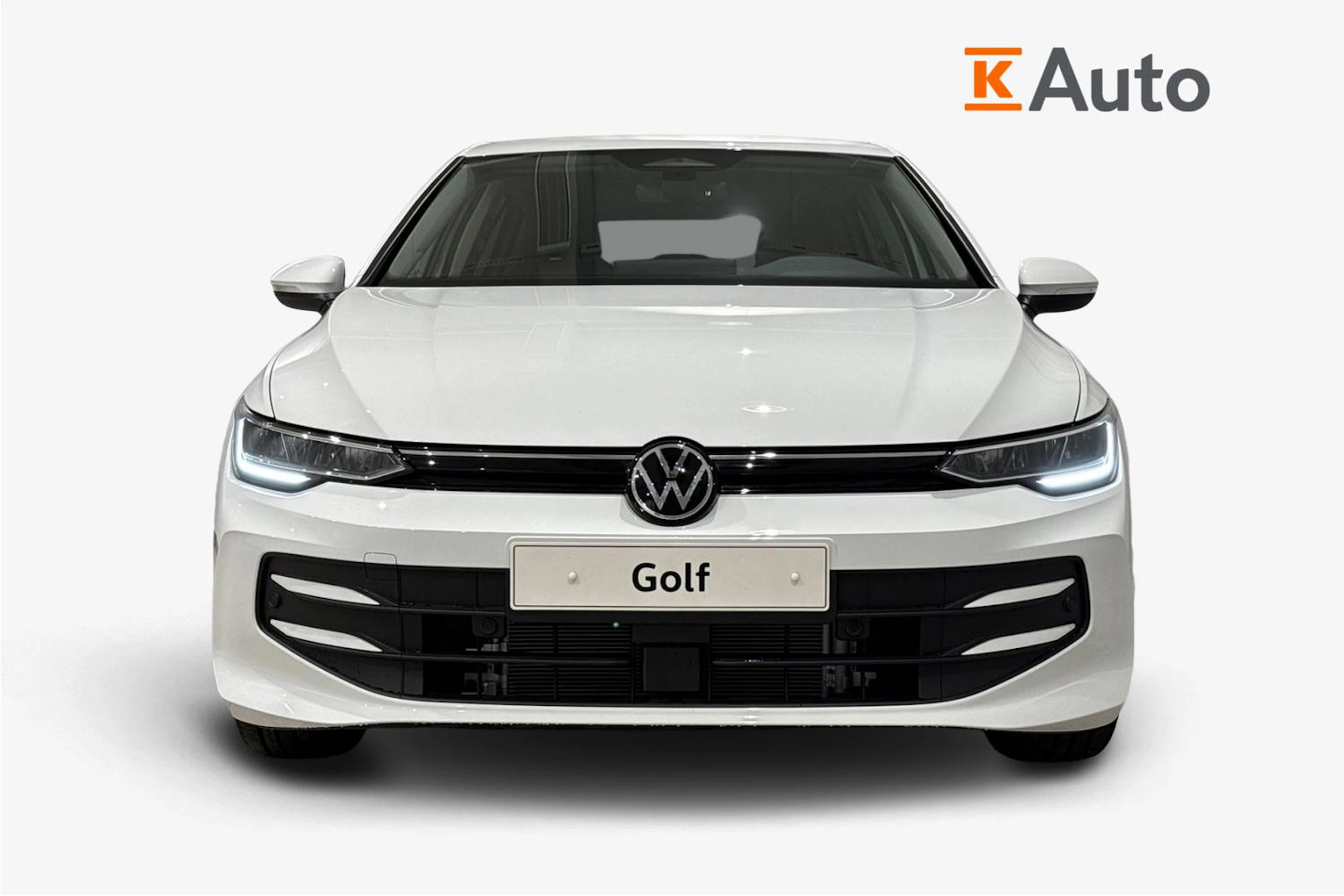 valkoinen Volkswagen Golf 2026 kuva 4.