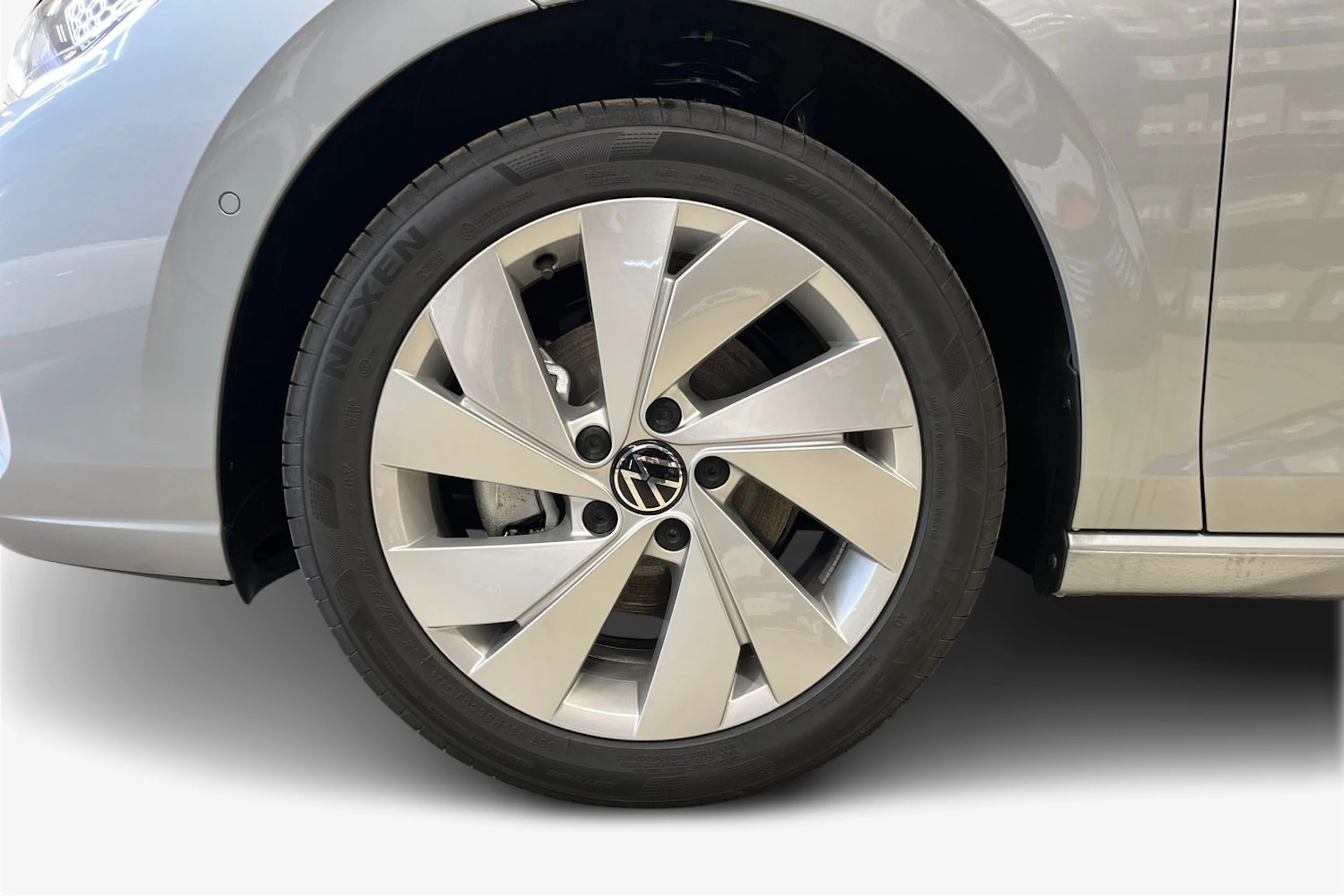 met. hopea Volkswagen Golf 2026 kuva 9.