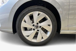 met. hopea Volkswagen Golf 2026 kuva 9.