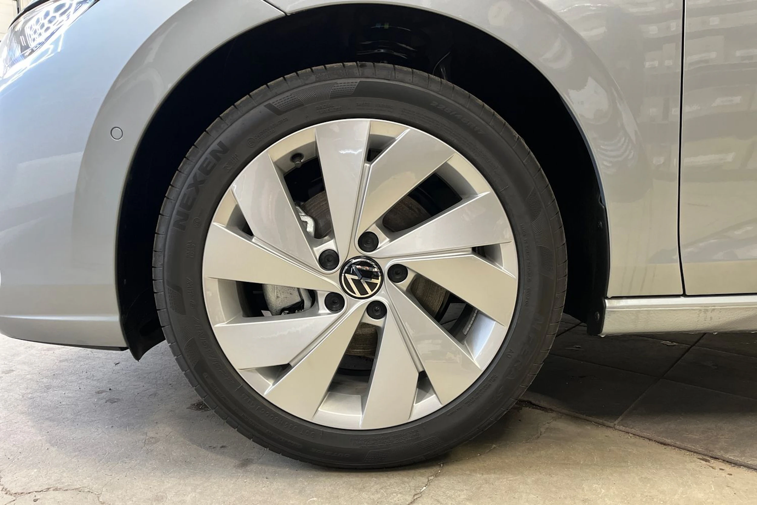 met. hopea Volkswagen Golf 2026 kuva 10.