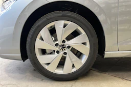 met. hopea Volkswagen Golf 2026 kuva 10.