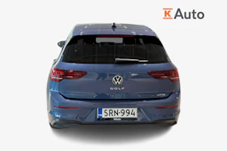 sininen Volkswagen Golf 2026 kuva 3.