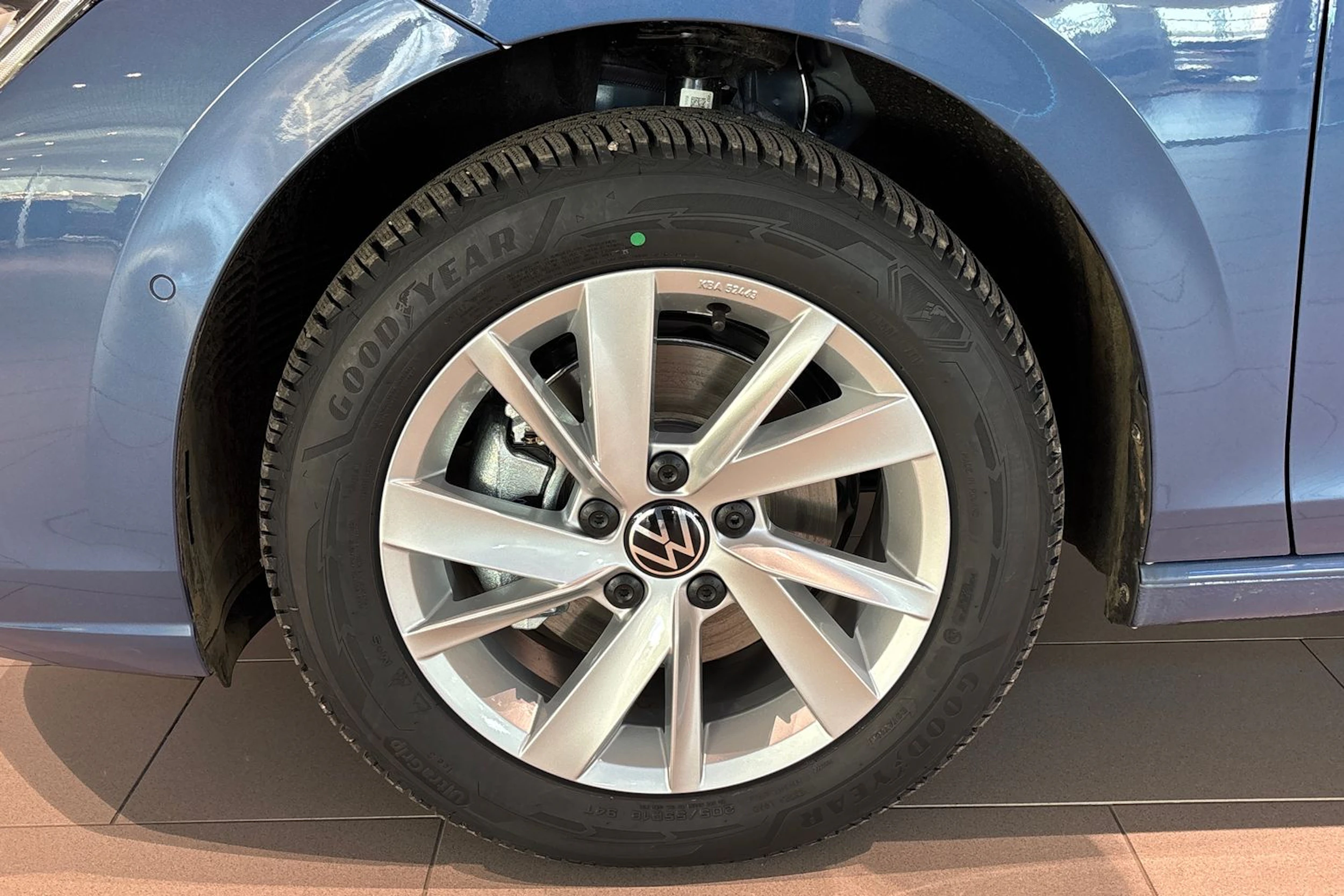 sininen Volkswagen Golf 2026 kuva 10.