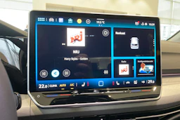 valkoinen Volkswagen Golf 2026 kuva 15.