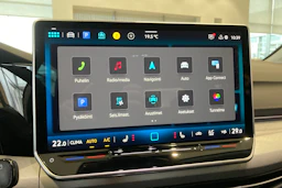 valkoinen Volkswagen Golf 2026 kuva 16.