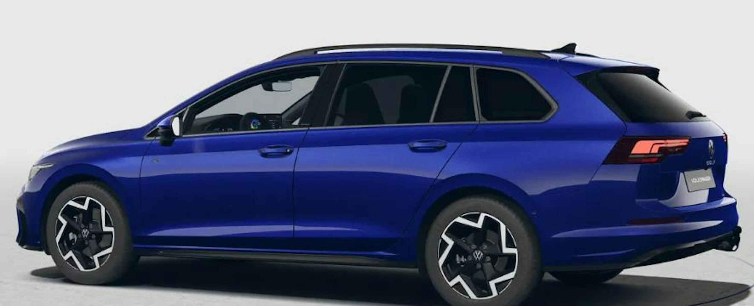 sininen Volkswagen Golf 2026 kuva 2.