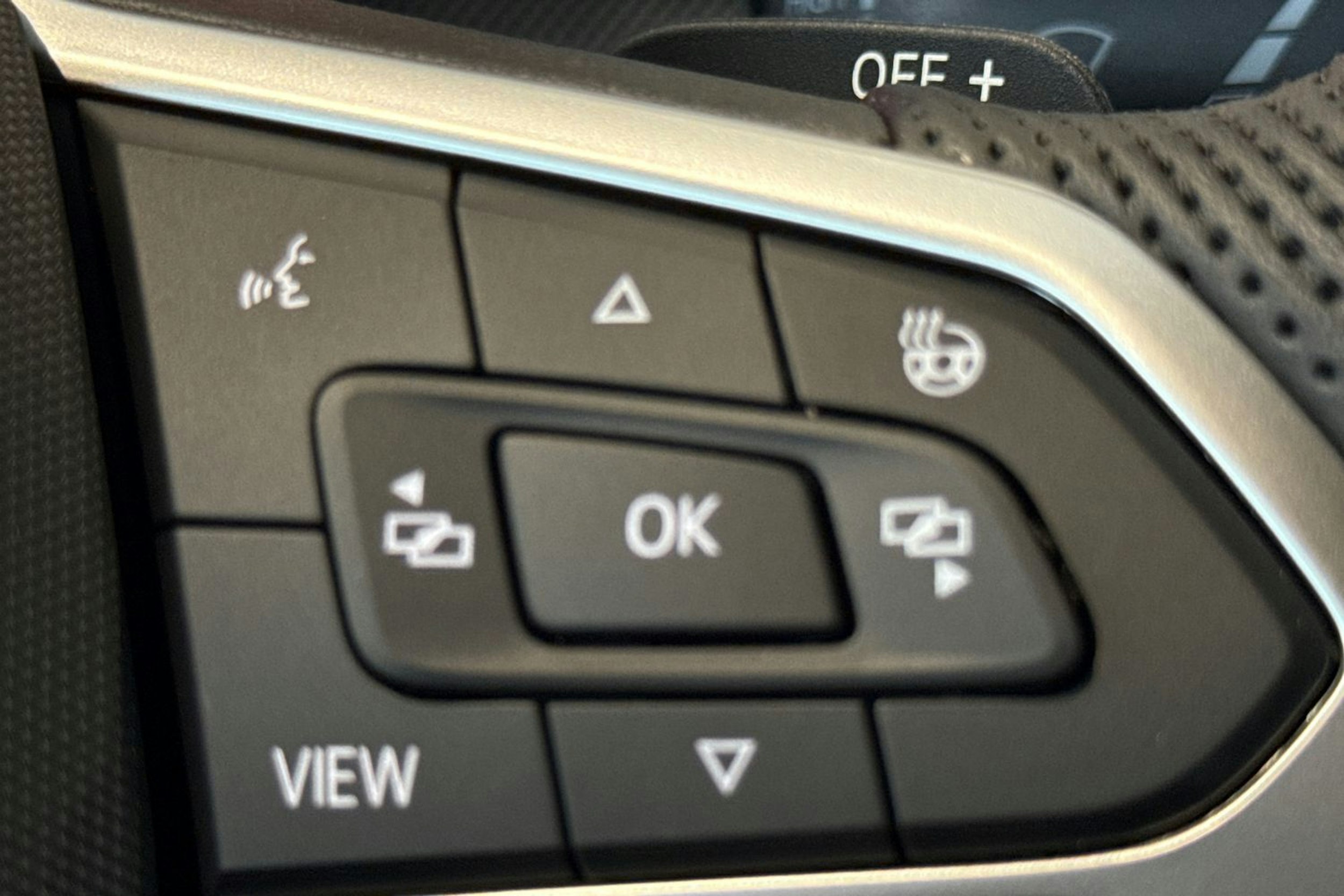 sininen Volkswagen Golf 2026 kuva 21.