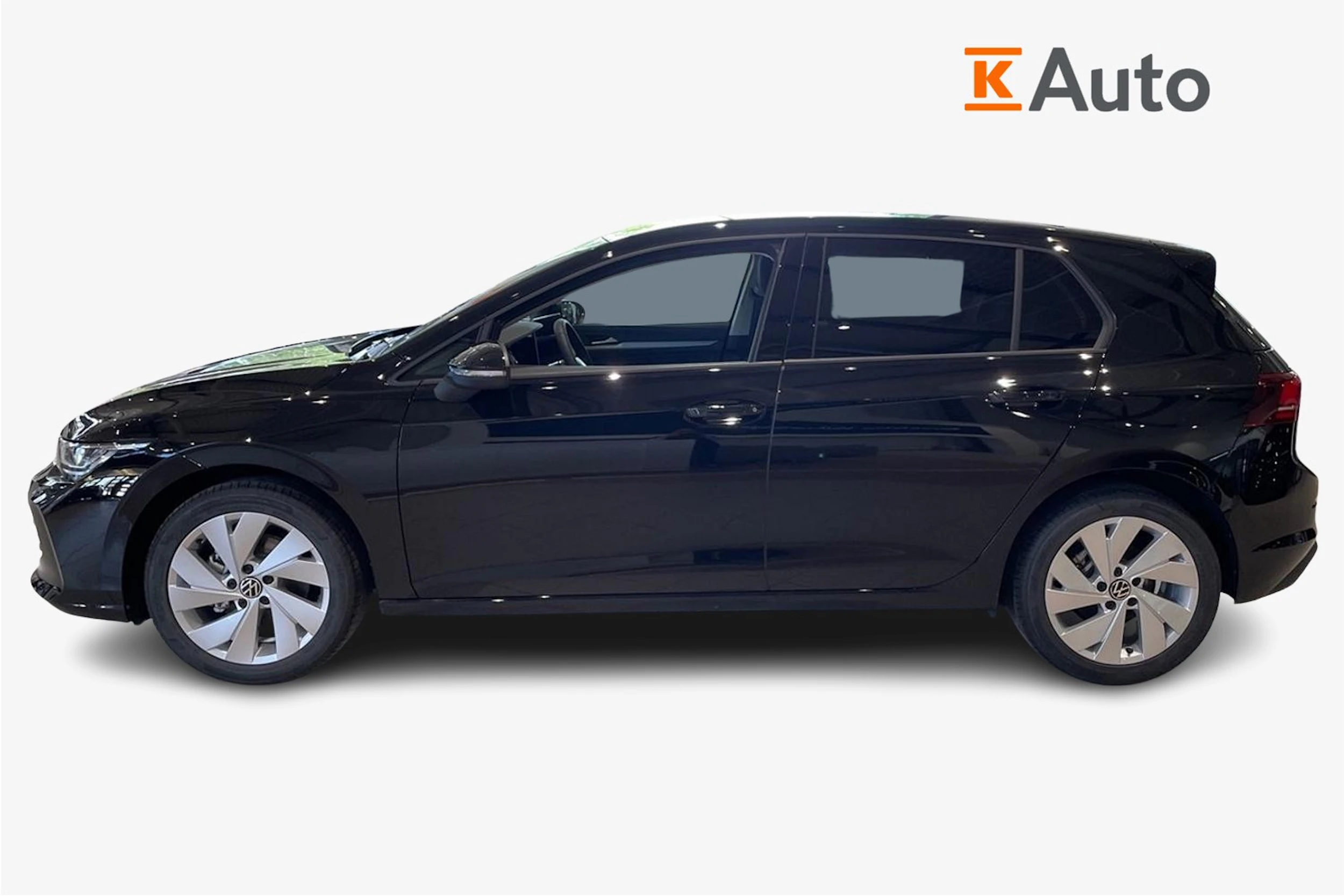 musta Volkswagen Golf 2026 kuva 5.