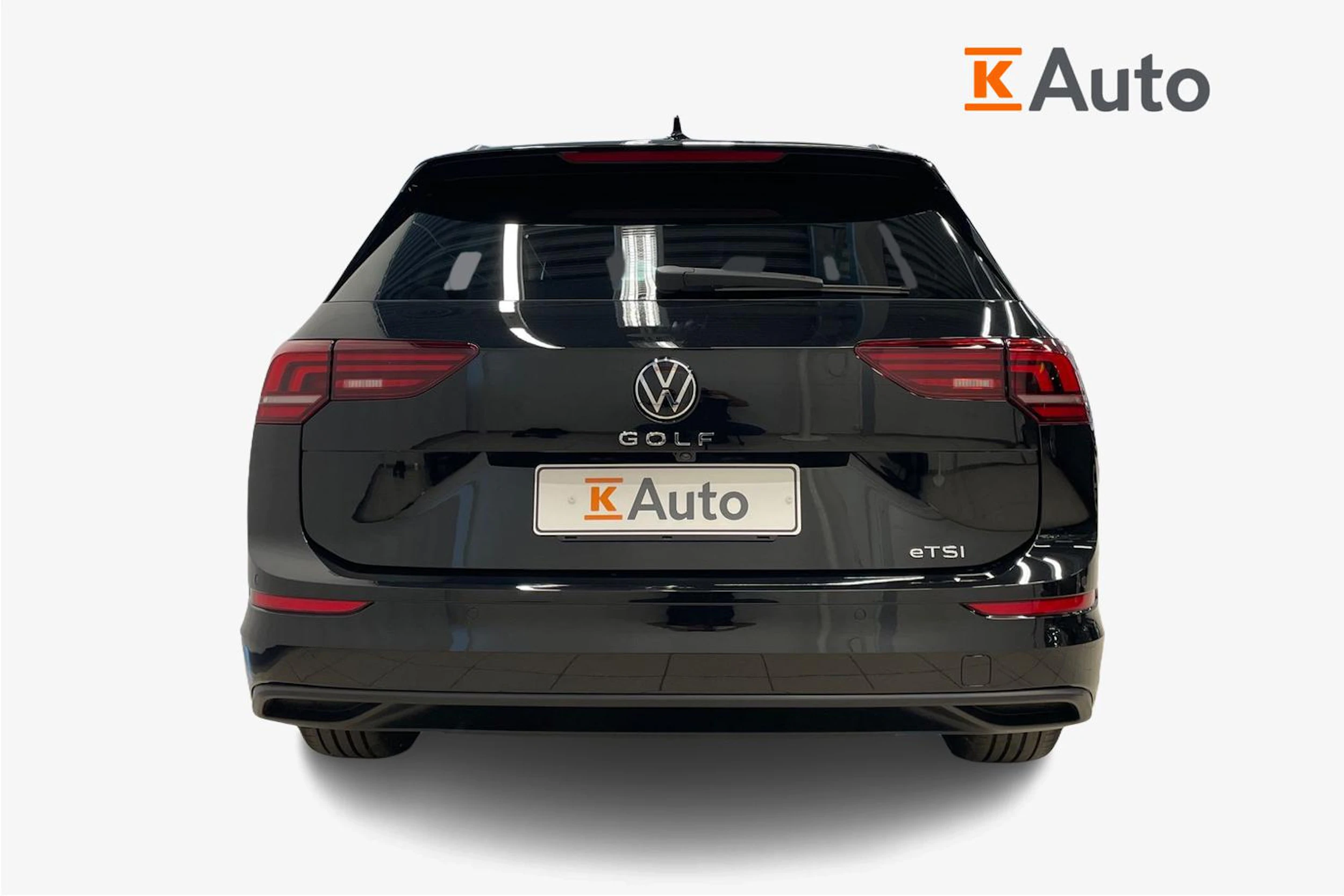 musta Volkswagen Golf 2026 kuva 3.