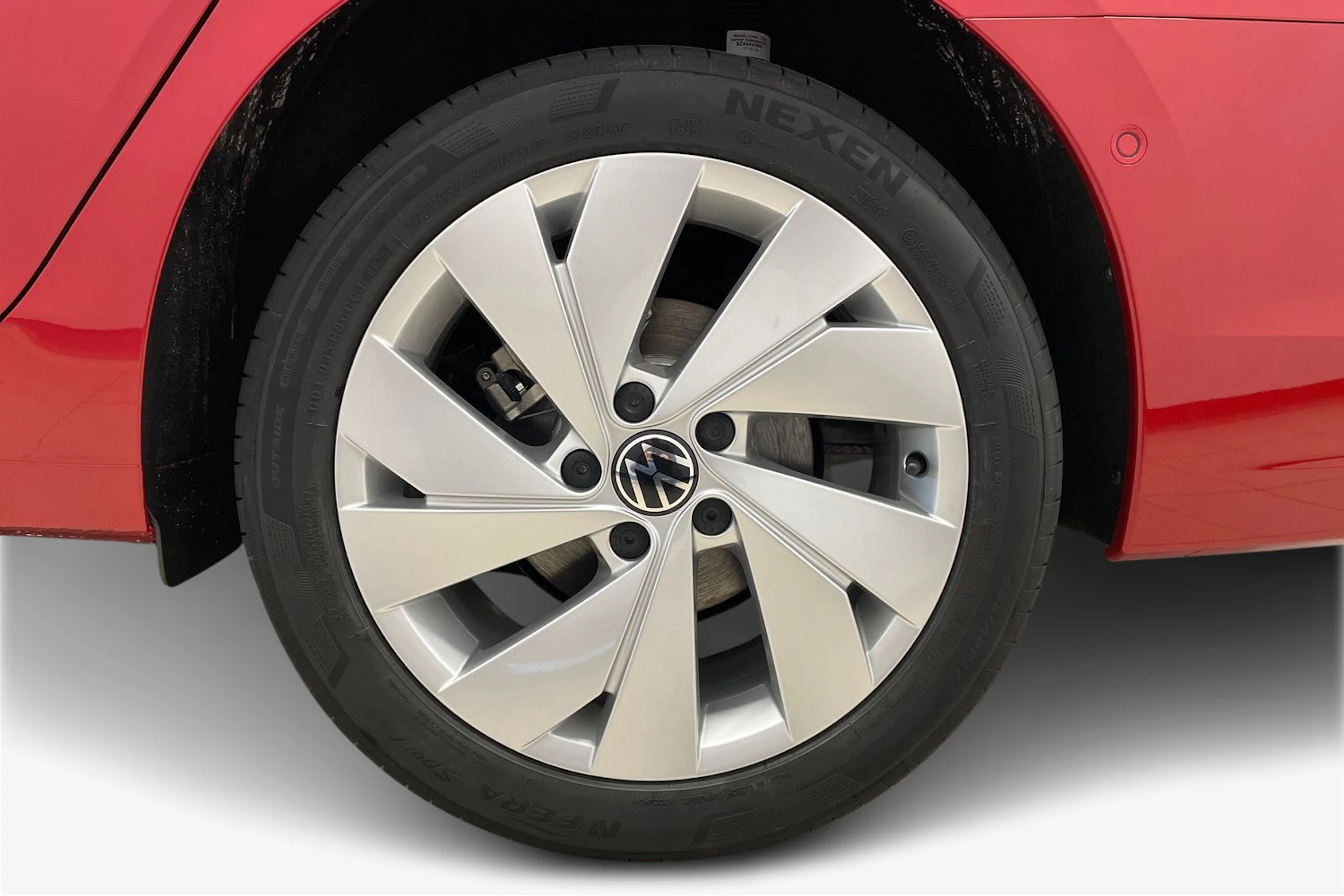 punainen Volkswagen Golf 2026 kuva 9.