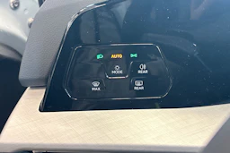 sininen Volkswagen Golf 2026 kuva 19.