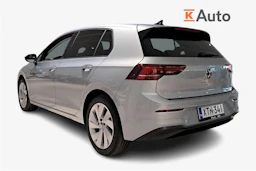 harmaa Volkswagen Golf 2026 kuva 2.