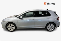 harmaa Volkswagen Golf 2026 kuva 5.