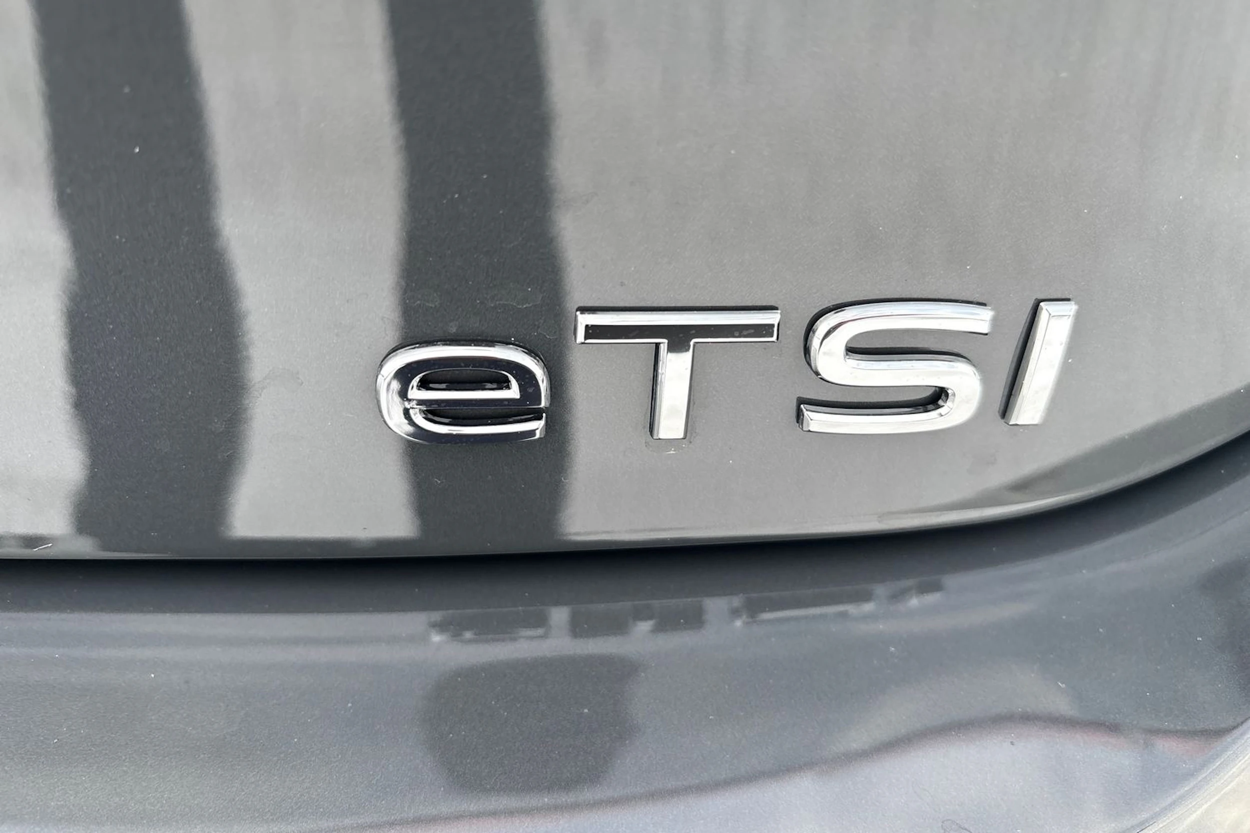 harmaa Volkswagen Golf 2026 kuva 12.