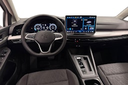 valkoinen Volkswagen Golf 2026 kuva 7.