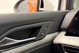 valkoinen Volkswagen Golf 2026 kuva 20.