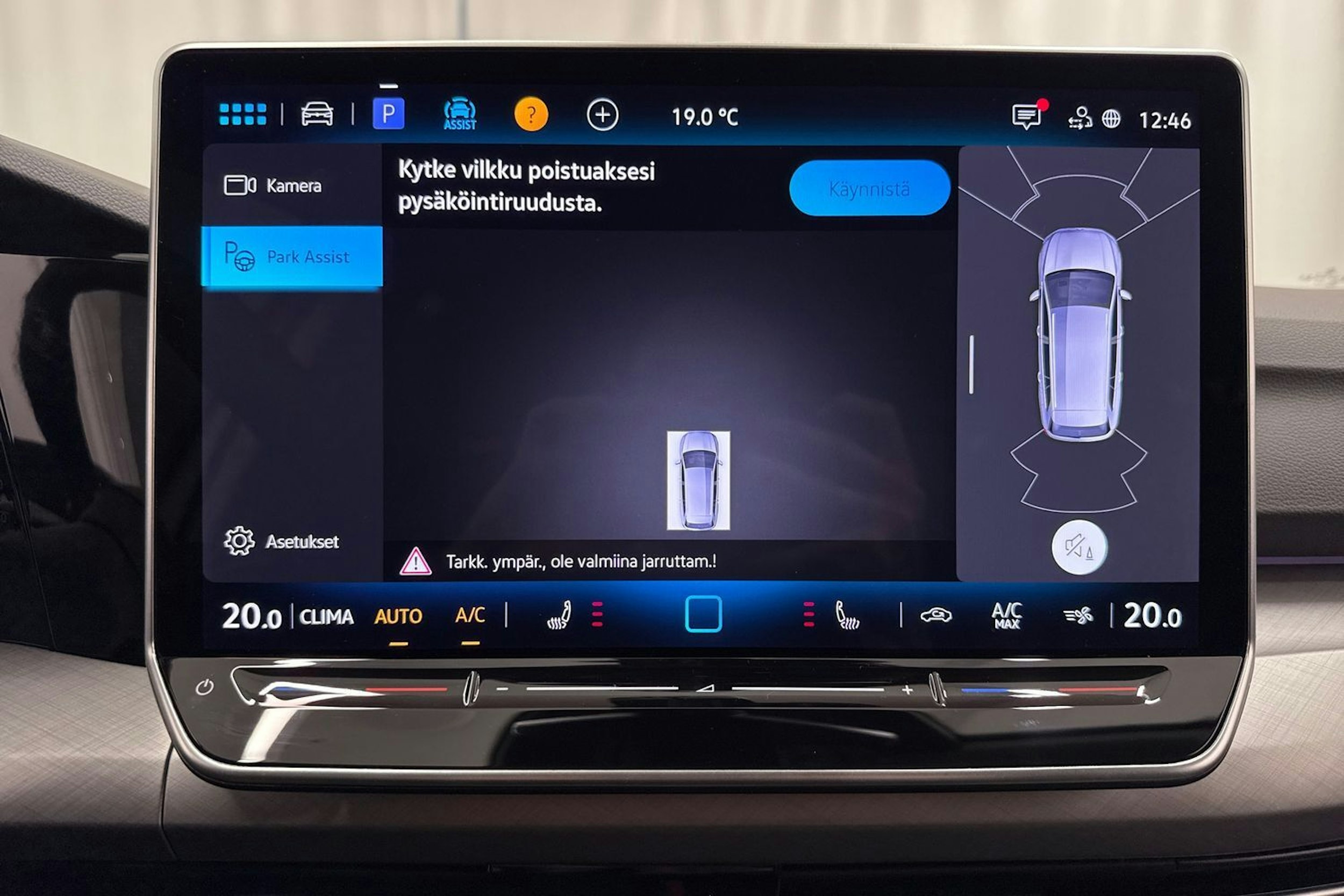 valkoinen Volkswagen Golf 2026 kuva 26.