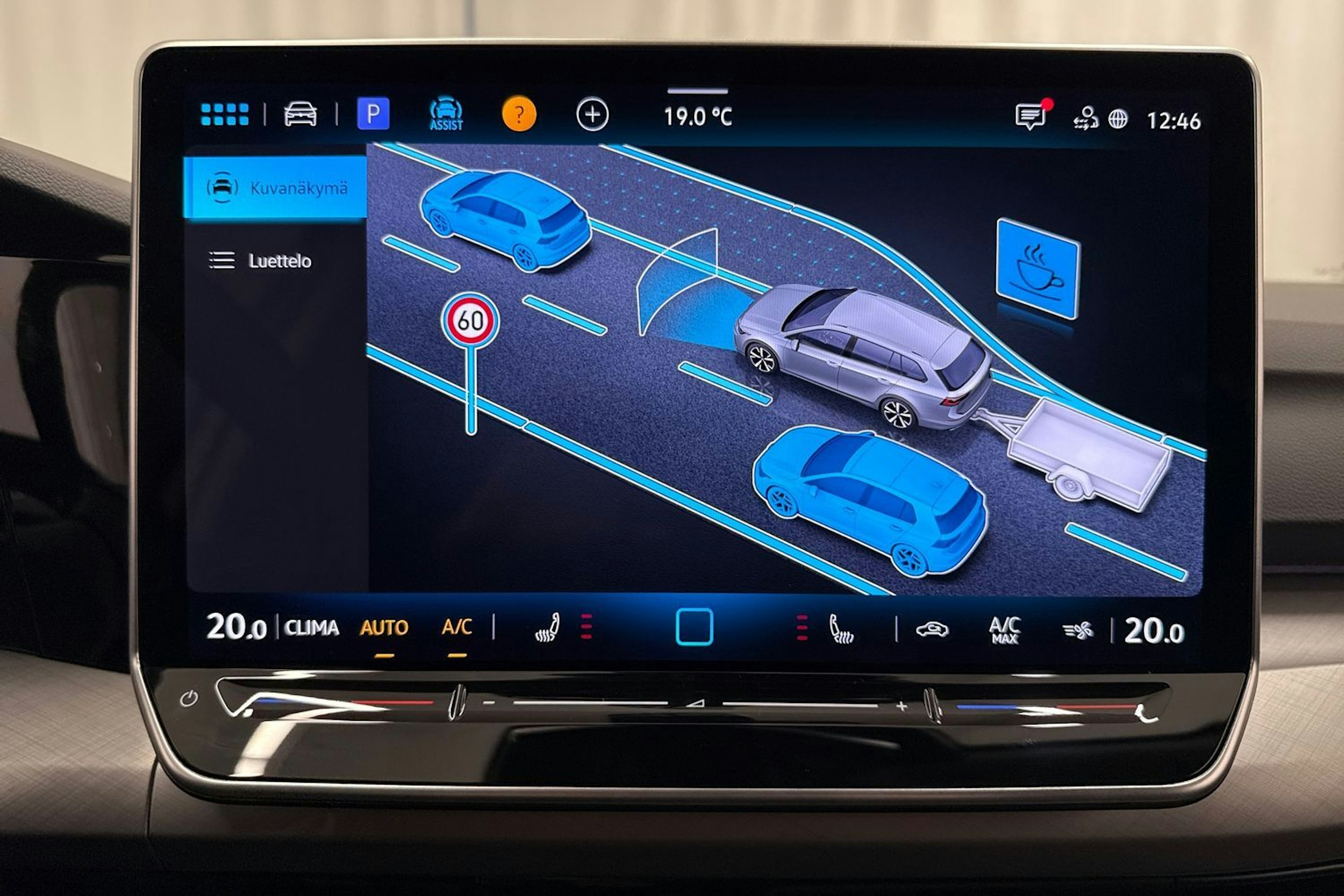 valkoinen Volkswagen Golf 2026 kuva 27.