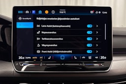 valkoinen Volkswagen Golf 2026 kuva 28.