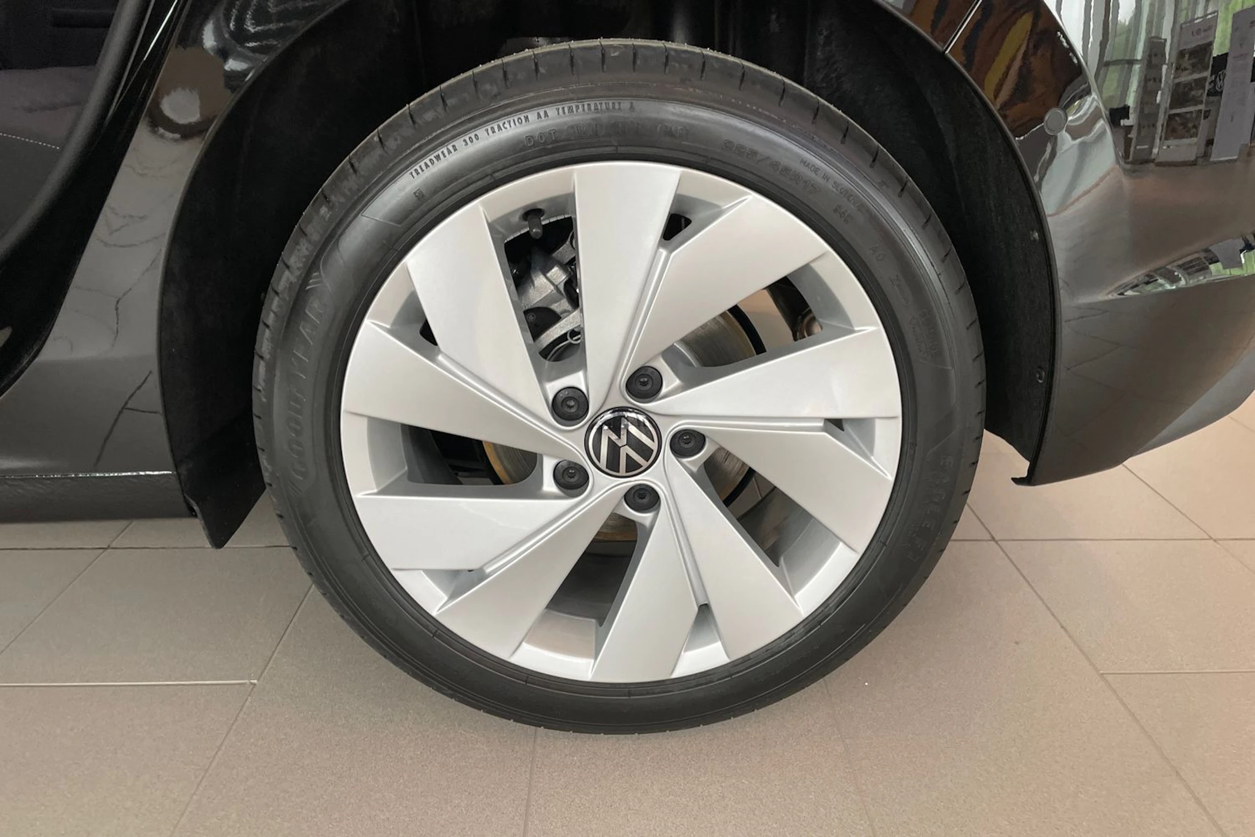 musta Volkswagen Golf 2026 kuva 10.