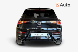 musta Volkswagen Golf 2026 kuva 3.