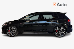 musta Volkswagen Golf 2026 kuva 5.