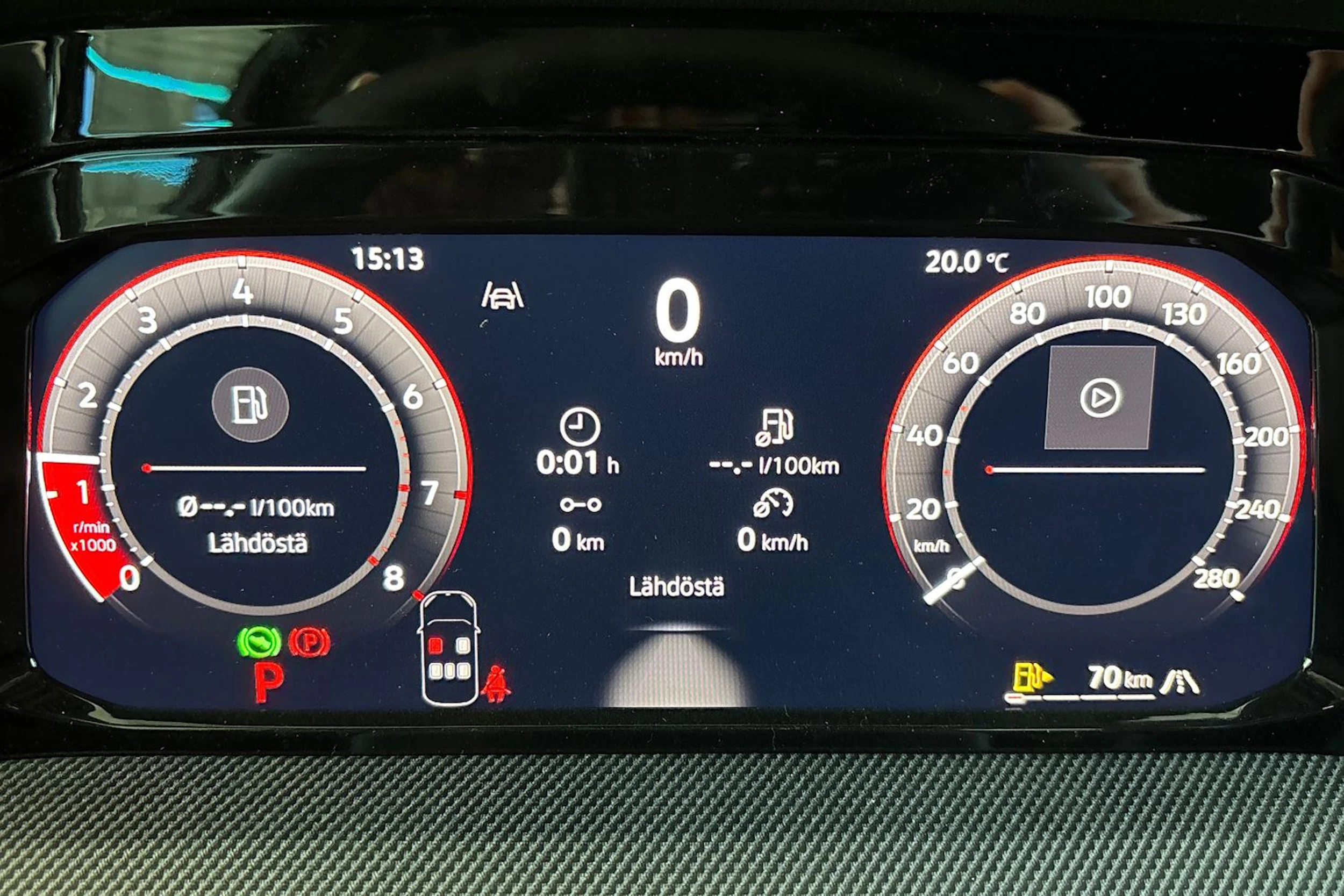 musta Volkswagen Golf 2026 kuva 17.