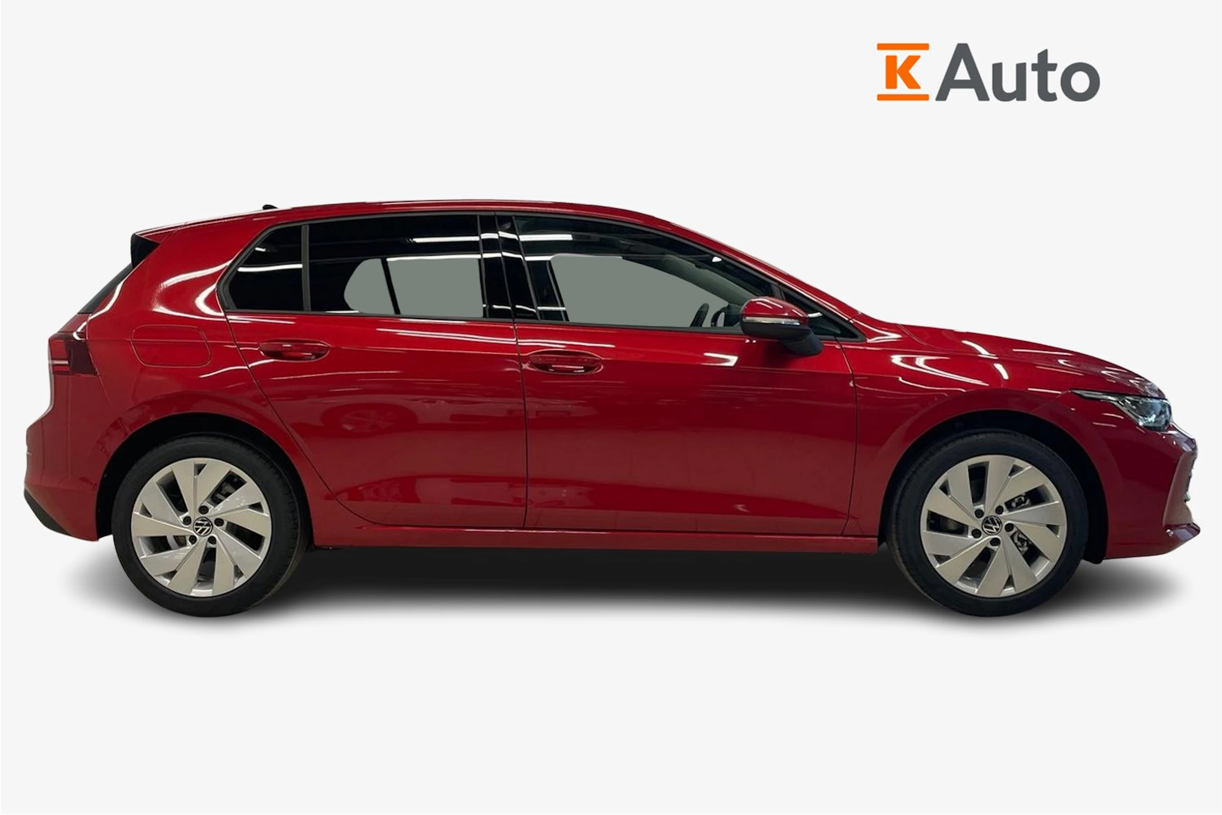 punainen Volkswagen Golf 2026 kuva 5.