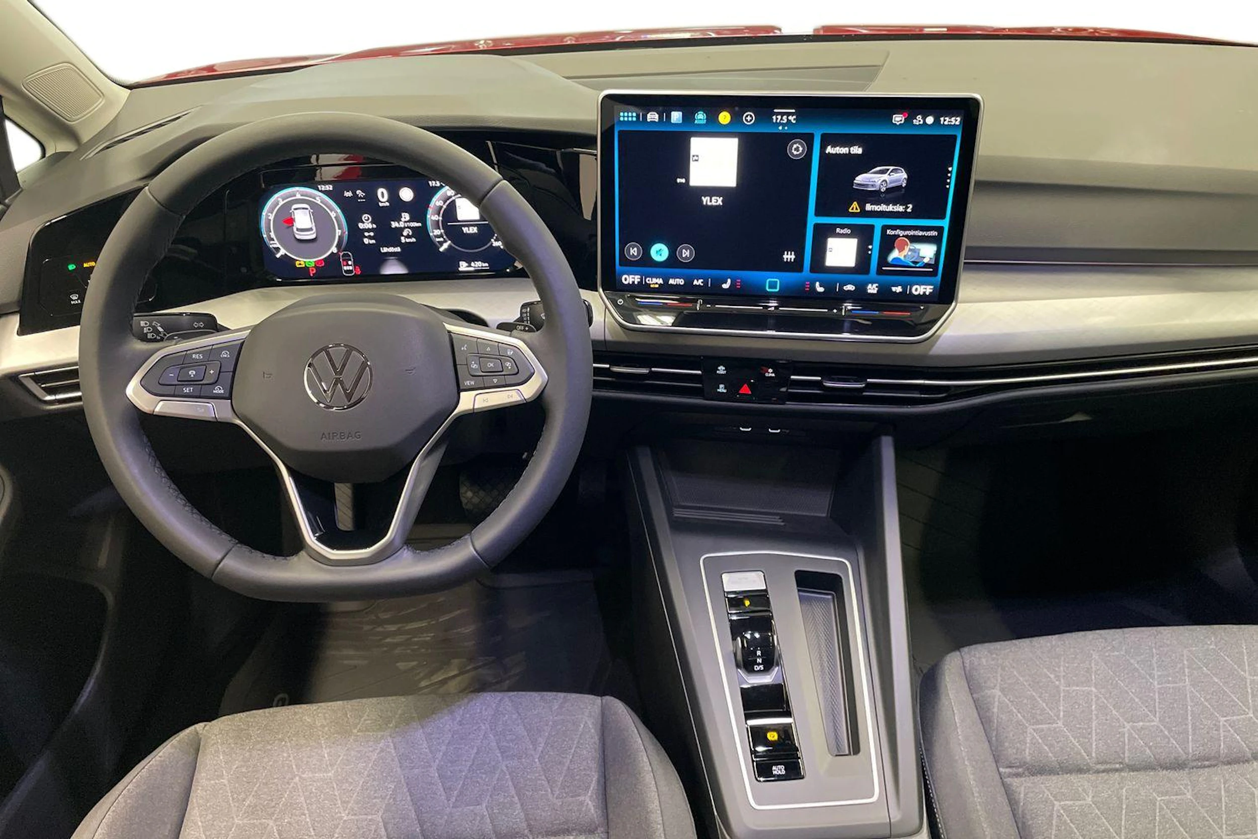 punainen Volkswagen Golf 2026 kuva 7.