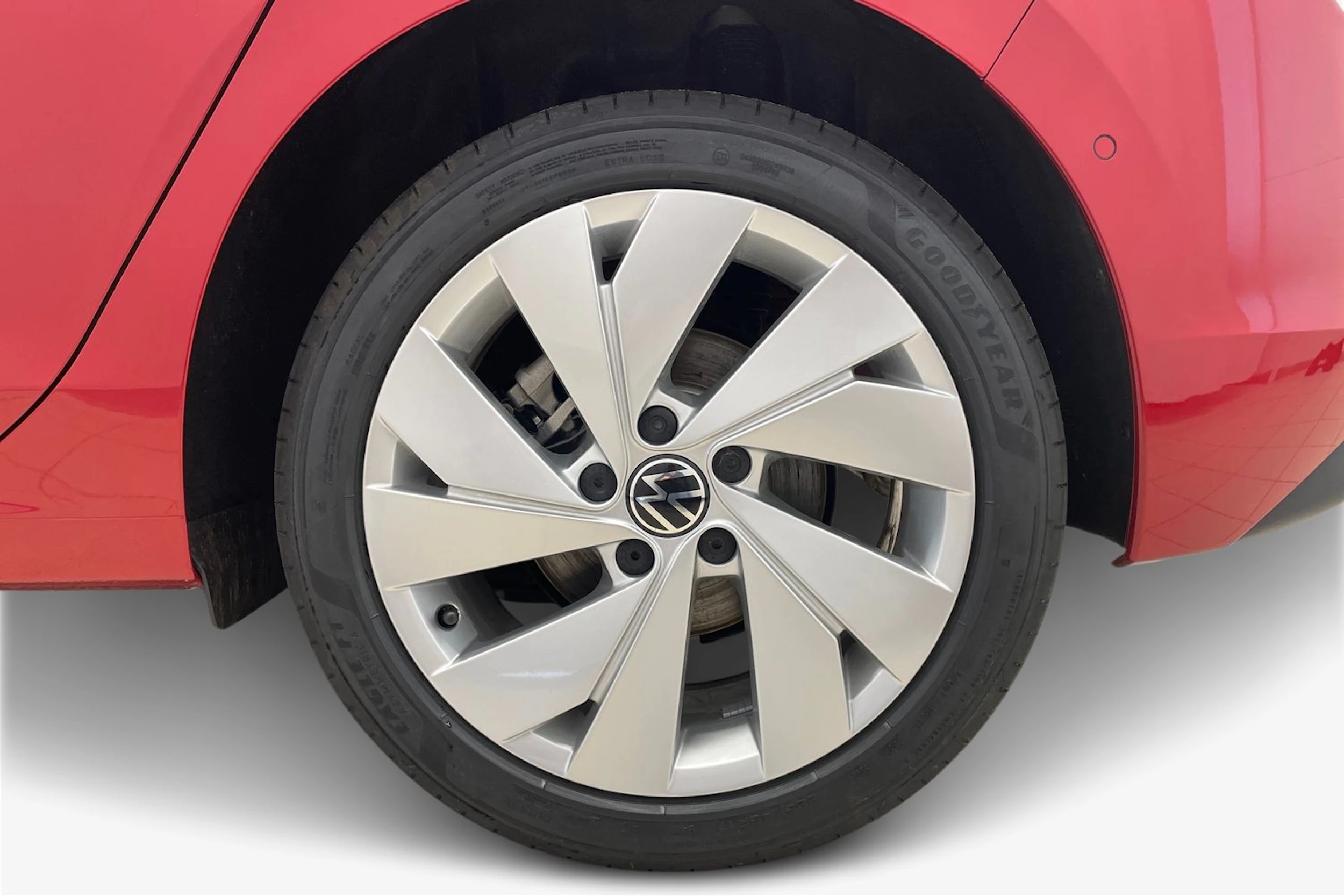 punainen Volkswagen Golf 2026 kuva 9.