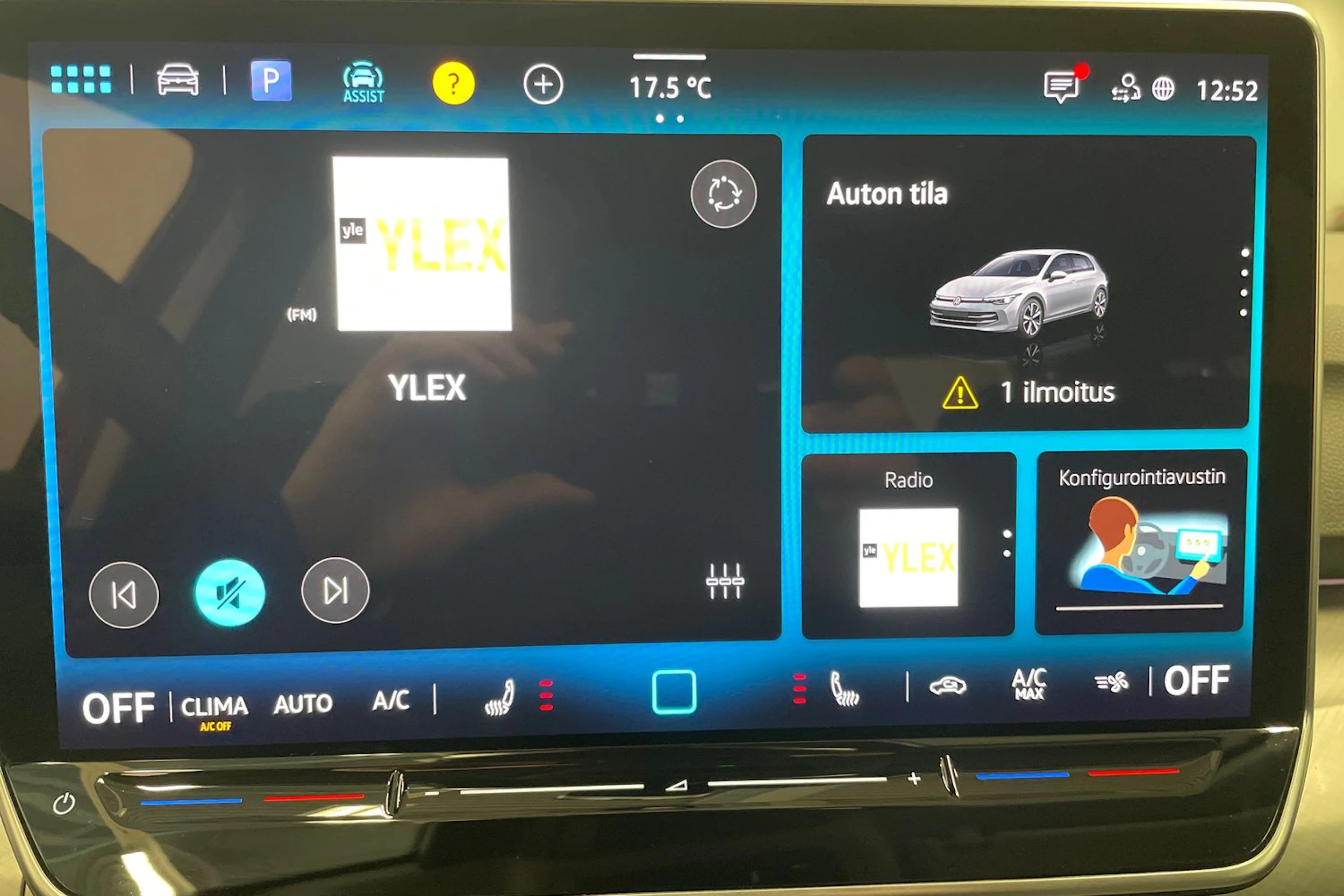 punainen Volkswagen Golf 2026 kuva 10.