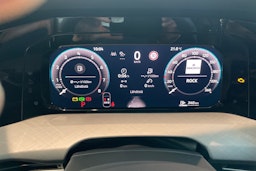 punainen Volkswagen Golf 2026 kuva 13.