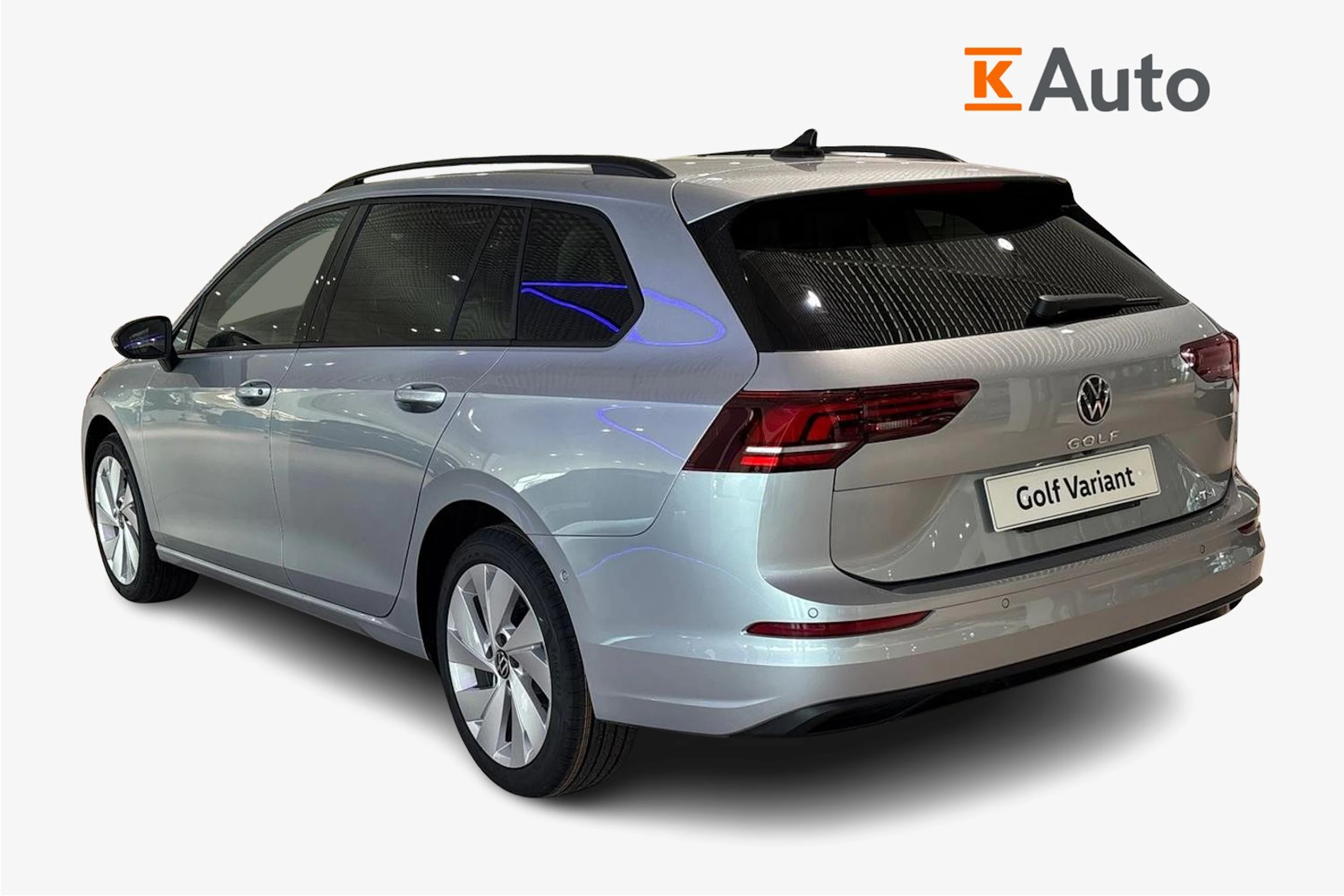 harmaa Volkswagen Golf 2026 kuva 2.