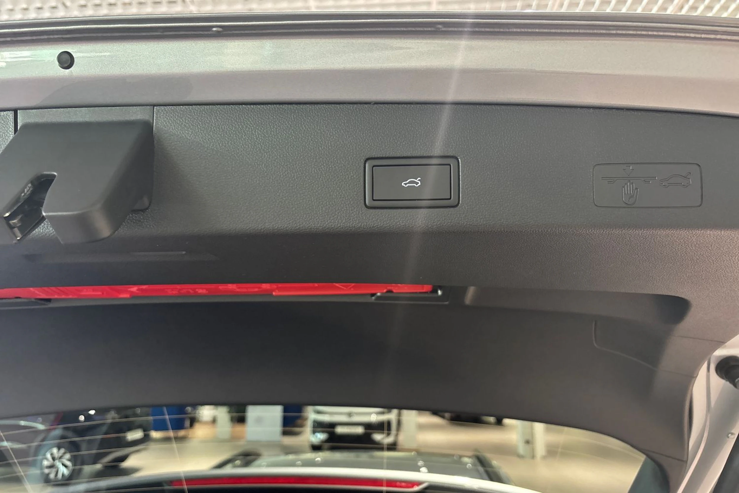 harmaa Volkswagen Golf 2026 kuva 11.