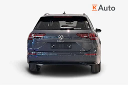 harmaa Volkswagen Golf 2026 kuva 3.